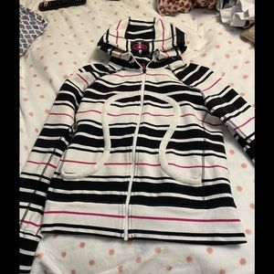 Lulu lemon Sz 12 . Small spot on the cuff